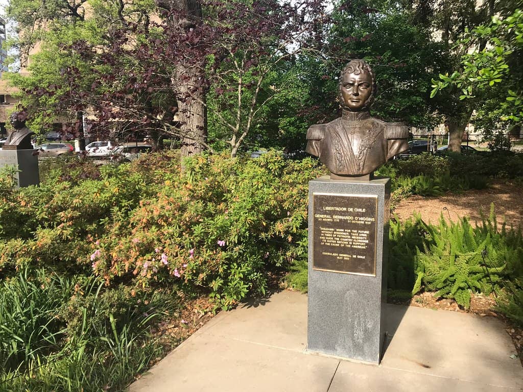 The 30-Foot Garden Mount