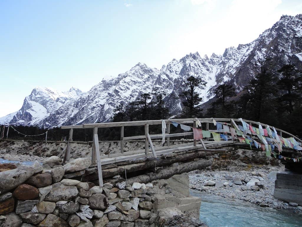 Thangu Valley Scenery