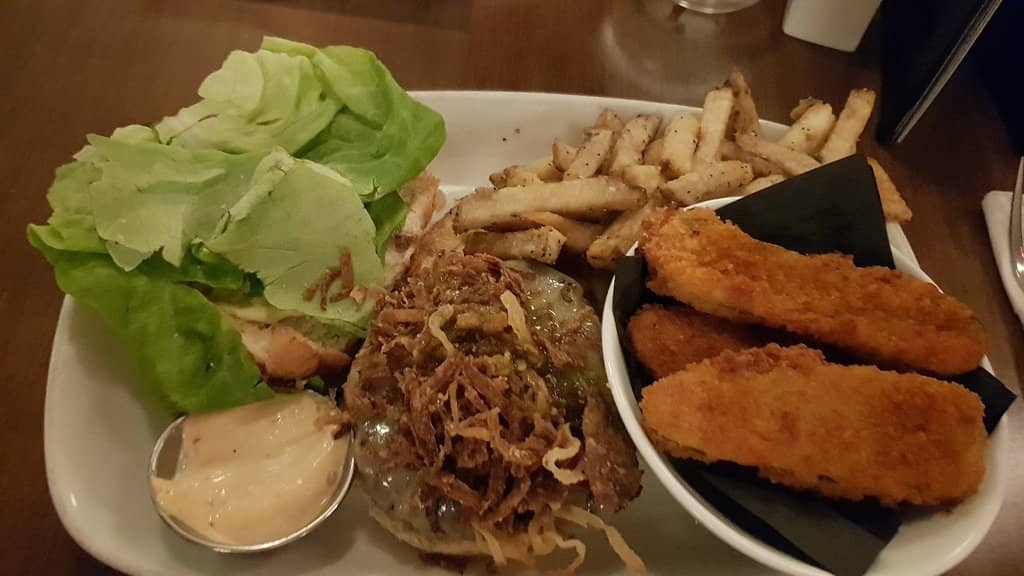 Cozy Atmosphere & Patio