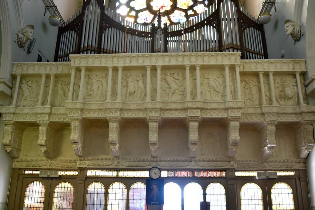 Peaceful & Inviting Solitude