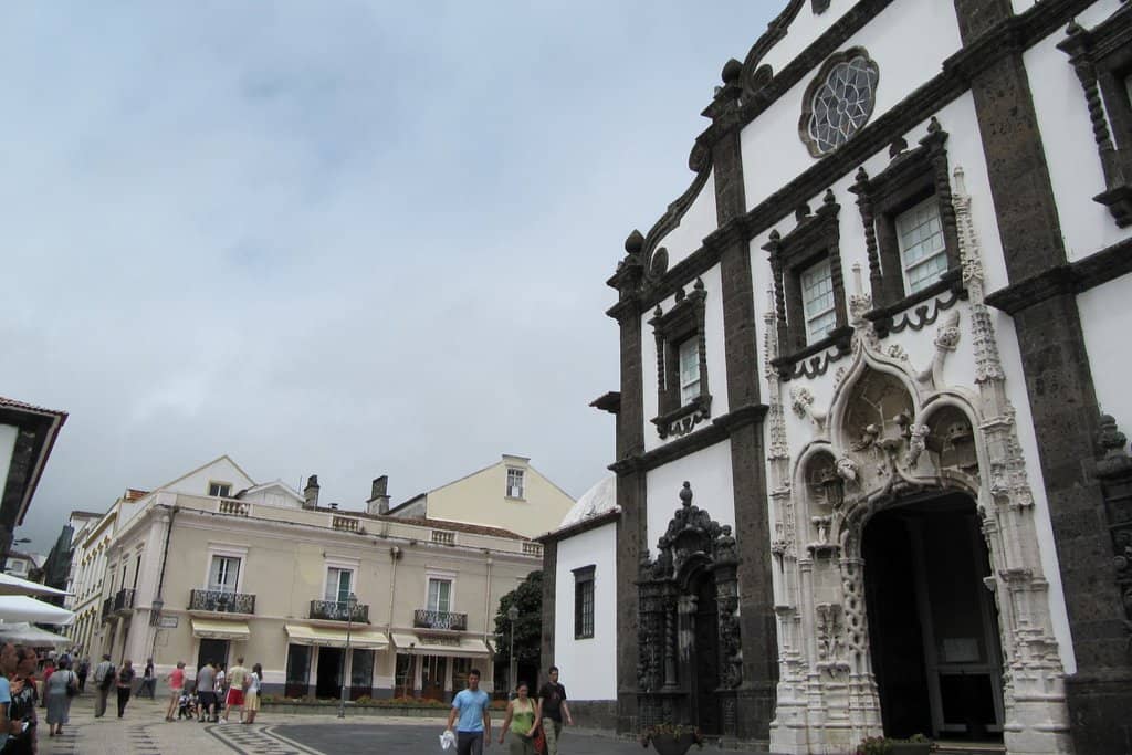 Intricate Wood Carvings
