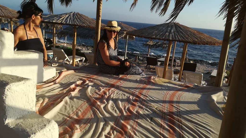 Fondo Beach Bar Lagoon