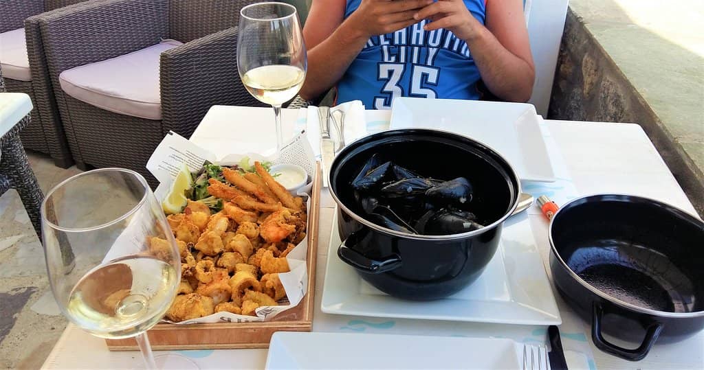 Exquisite Grilled Seafood