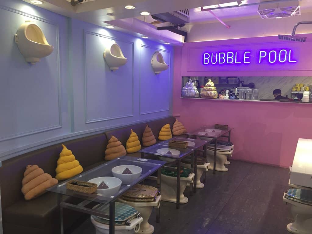 Visually Amusing Food Presentation