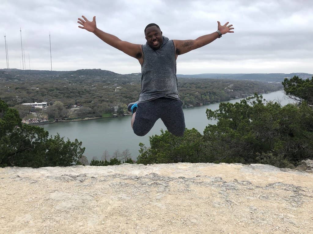 Panoramic City & Lake Views