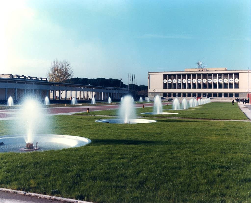Esedra Fountain