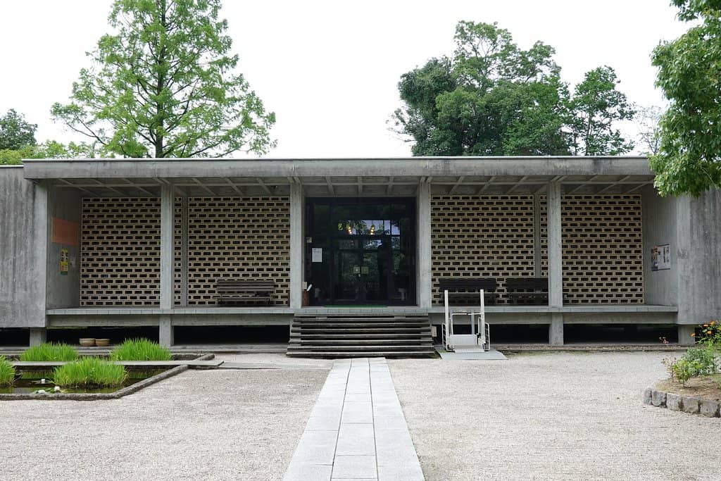 Maps of Basho's Travels