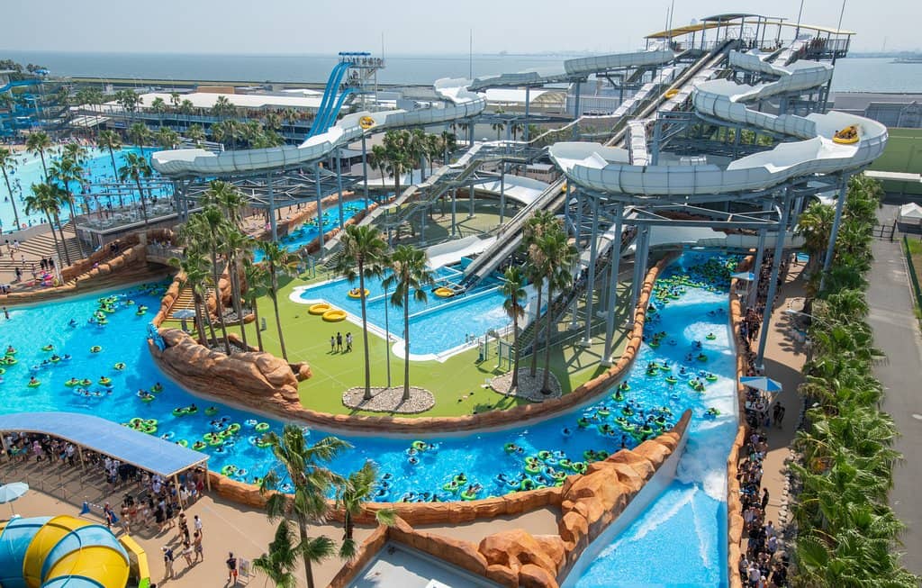 Nagashima Jumbo Pool