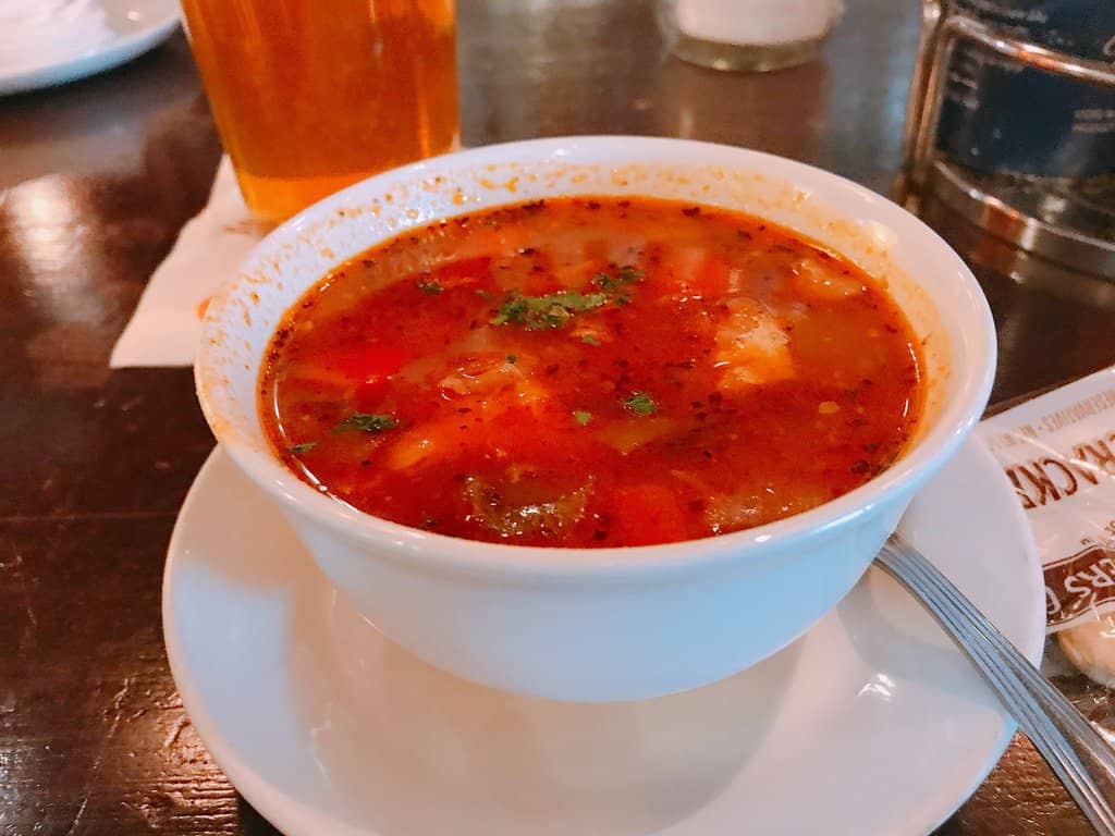 Cozy, Ship-Inspired Ambiance