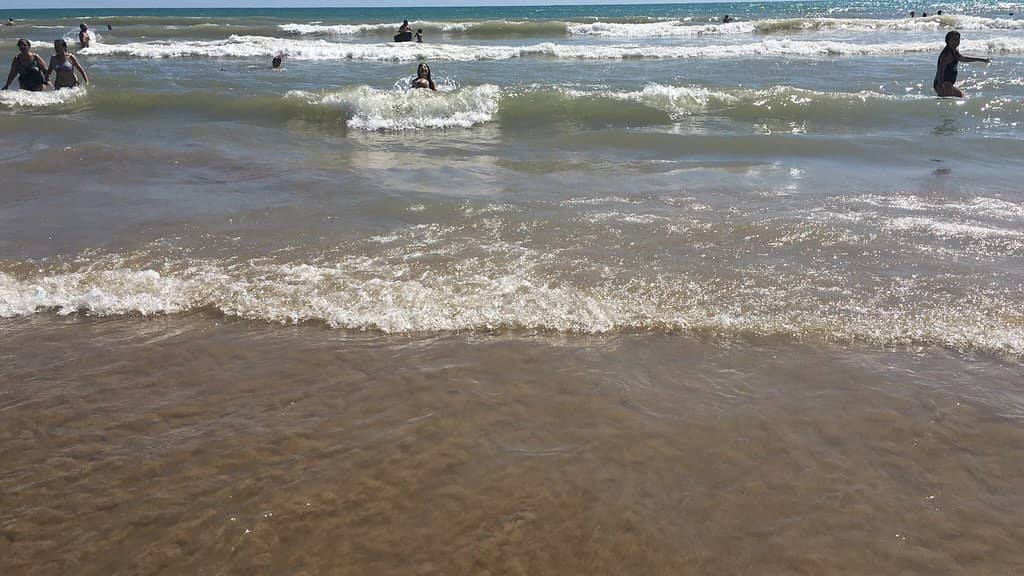 Expansive Playa de La Mata