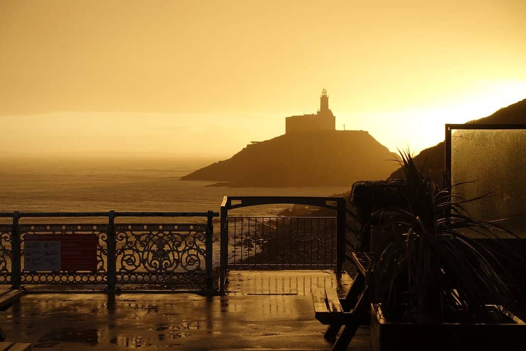 On The Rocks Restaurant