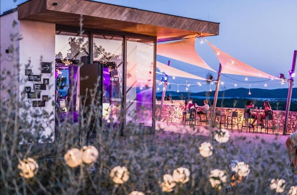 Augmented Reality History Tour