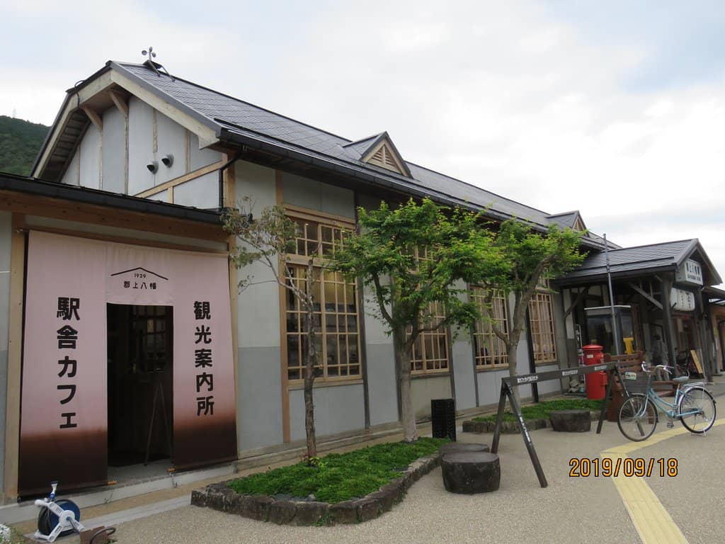 Local Bus Connections