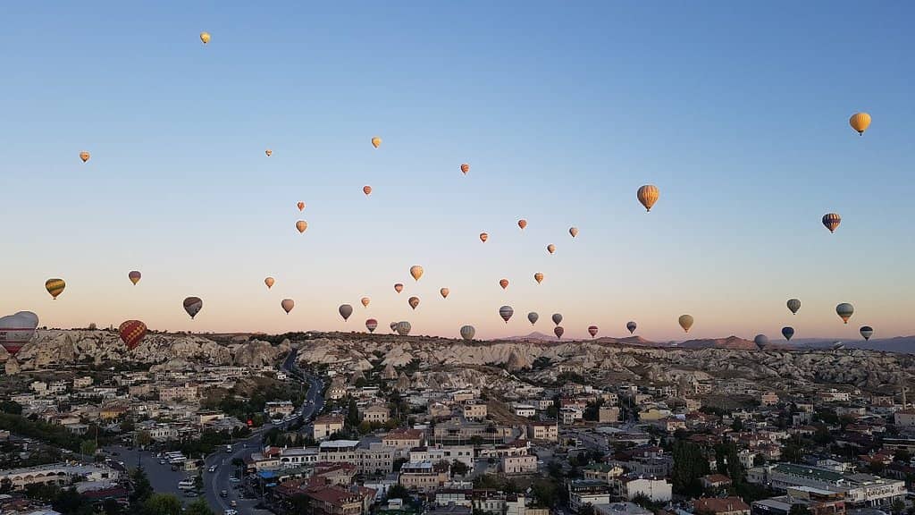 Red & Rose Valley Hike