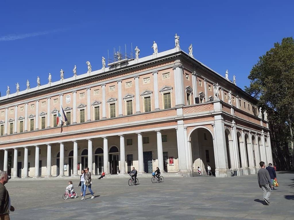 Brescia's Vibrant Hub