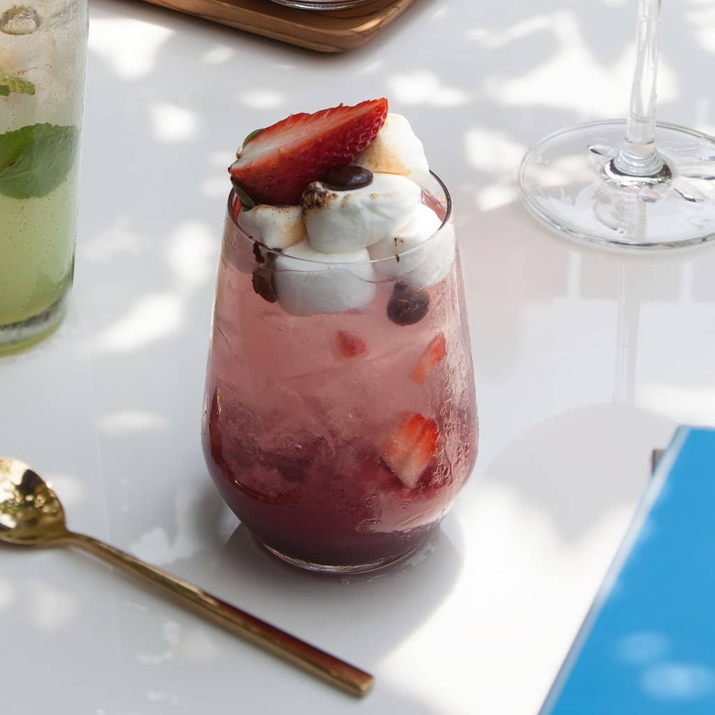 Communal Dining Experience