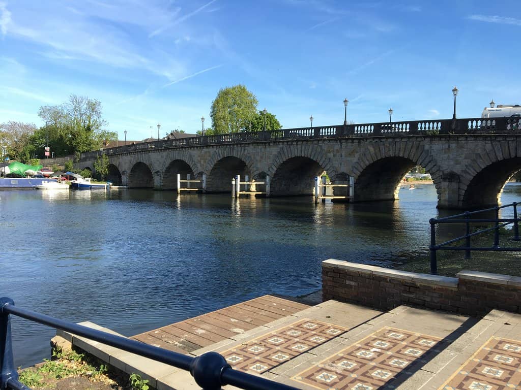 The Sounding Arch Echo