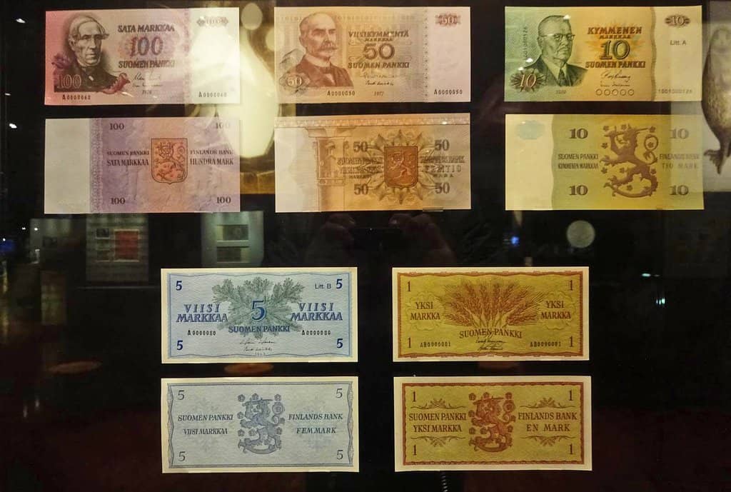 Counterfeit Bill Detection