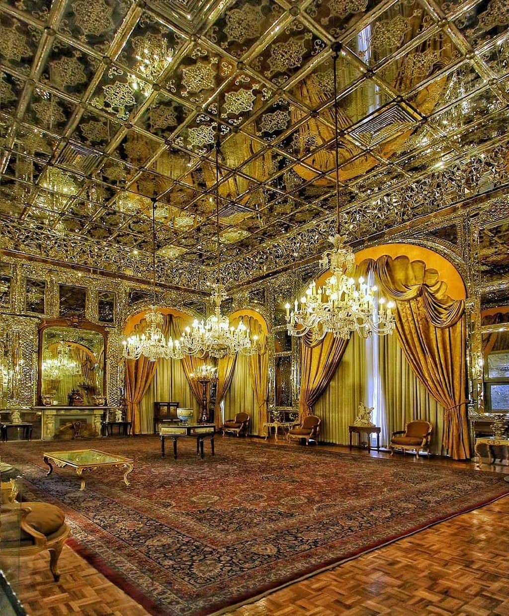 Marble Throne Hall (Takht-e Marmar)