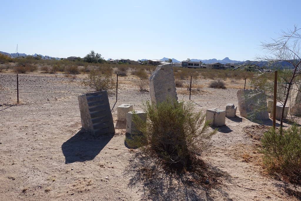 Wooded Trails & Reflection Pools