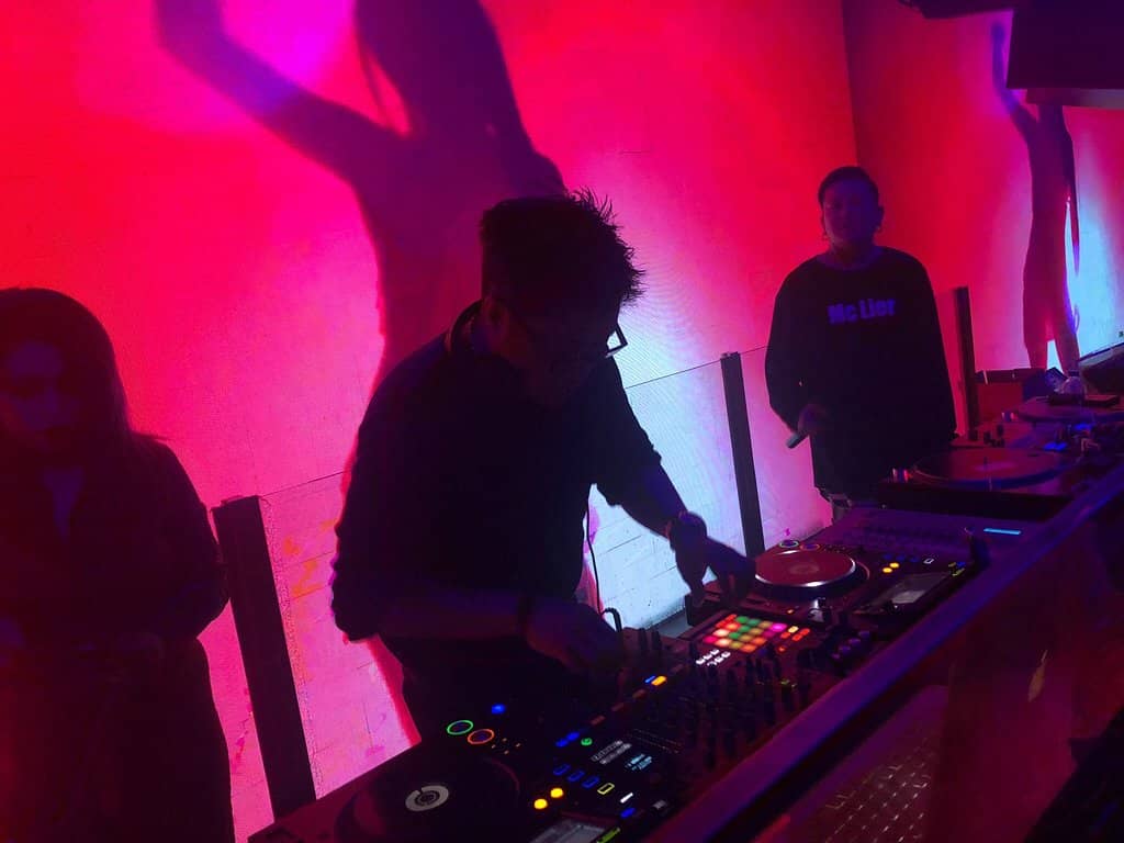 International DJ Sets