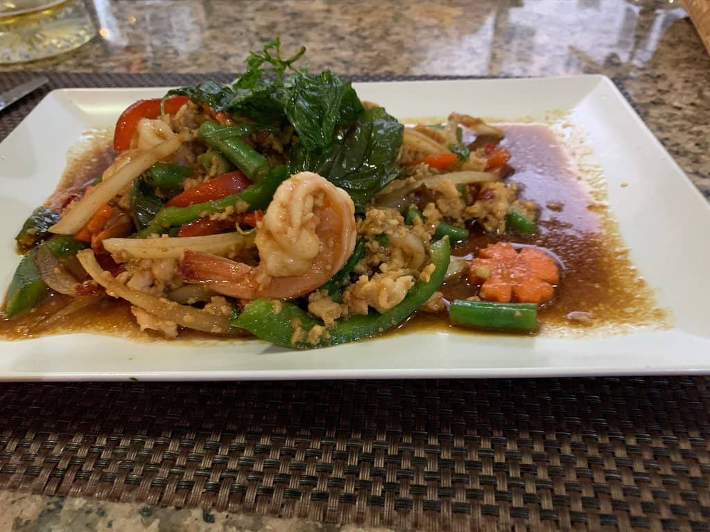 Charming Courtyard Dining