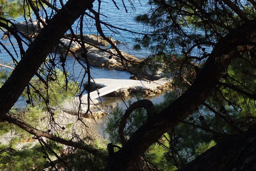 Shaded Seating Areas