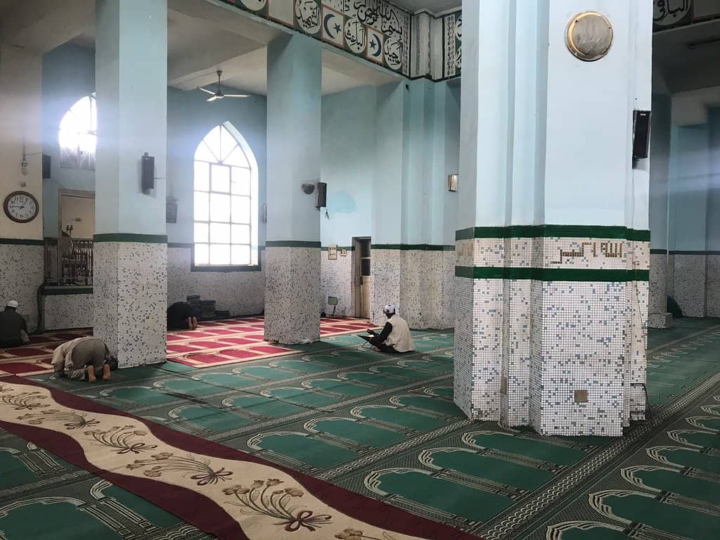 Grand Anwar Mosque (2026) – Best of TikTok, Instagram & Reddit Travel Guide