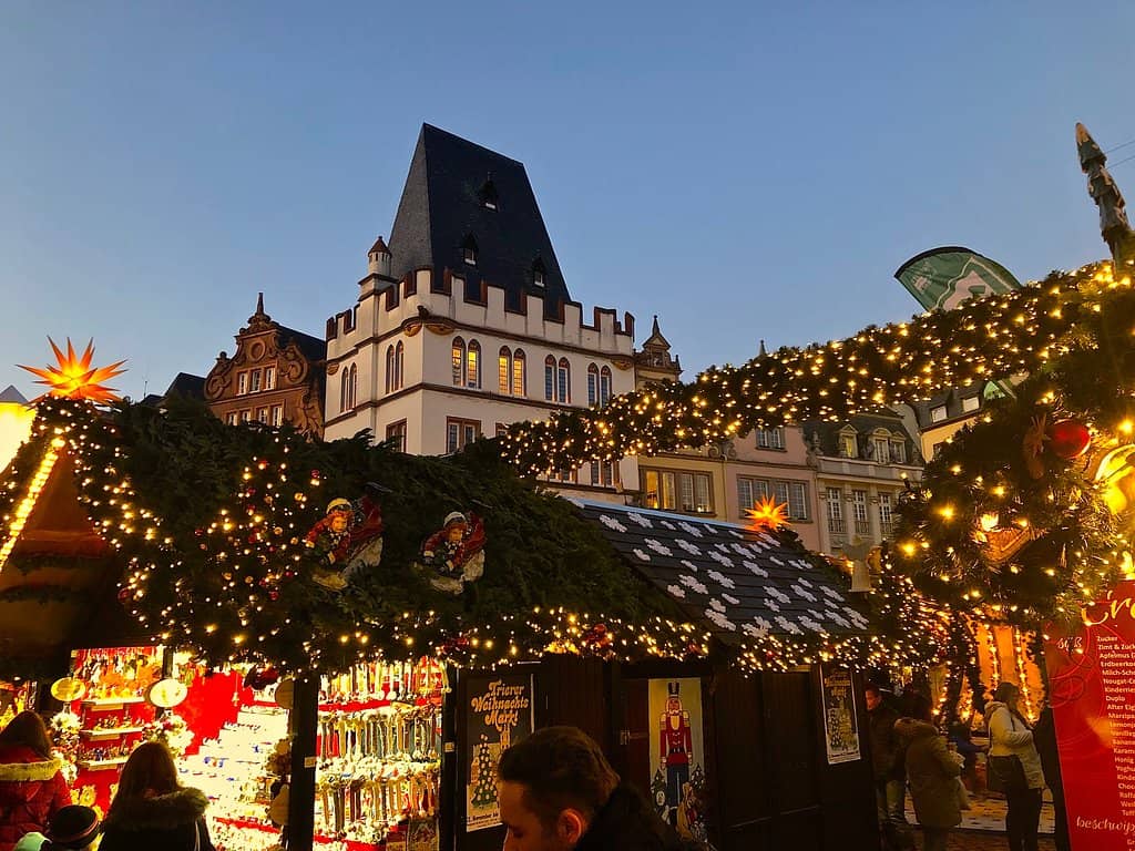 Market Stalls and Local Flavors