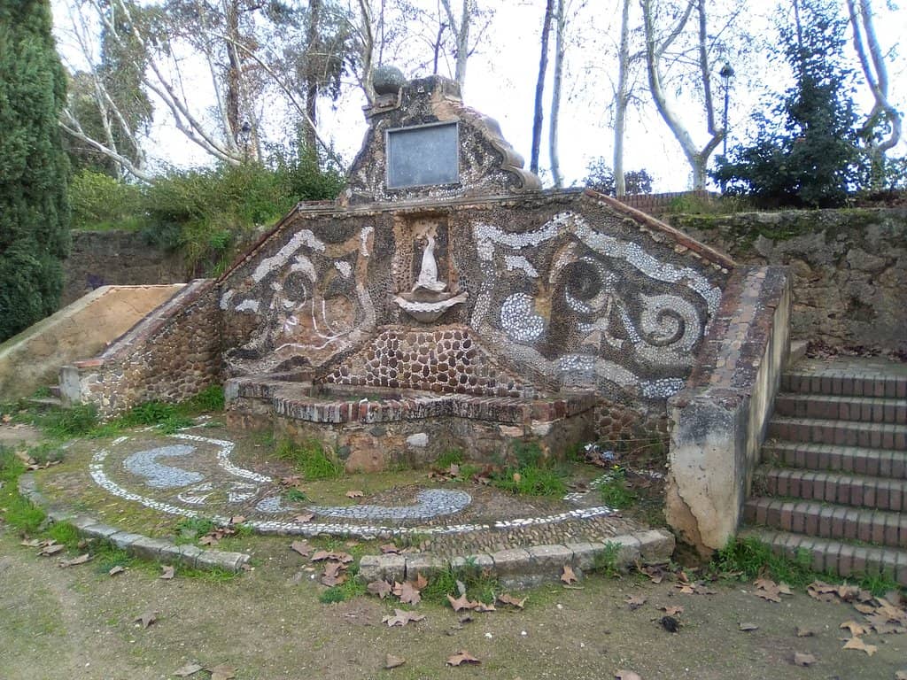 Historic Covered Walkway