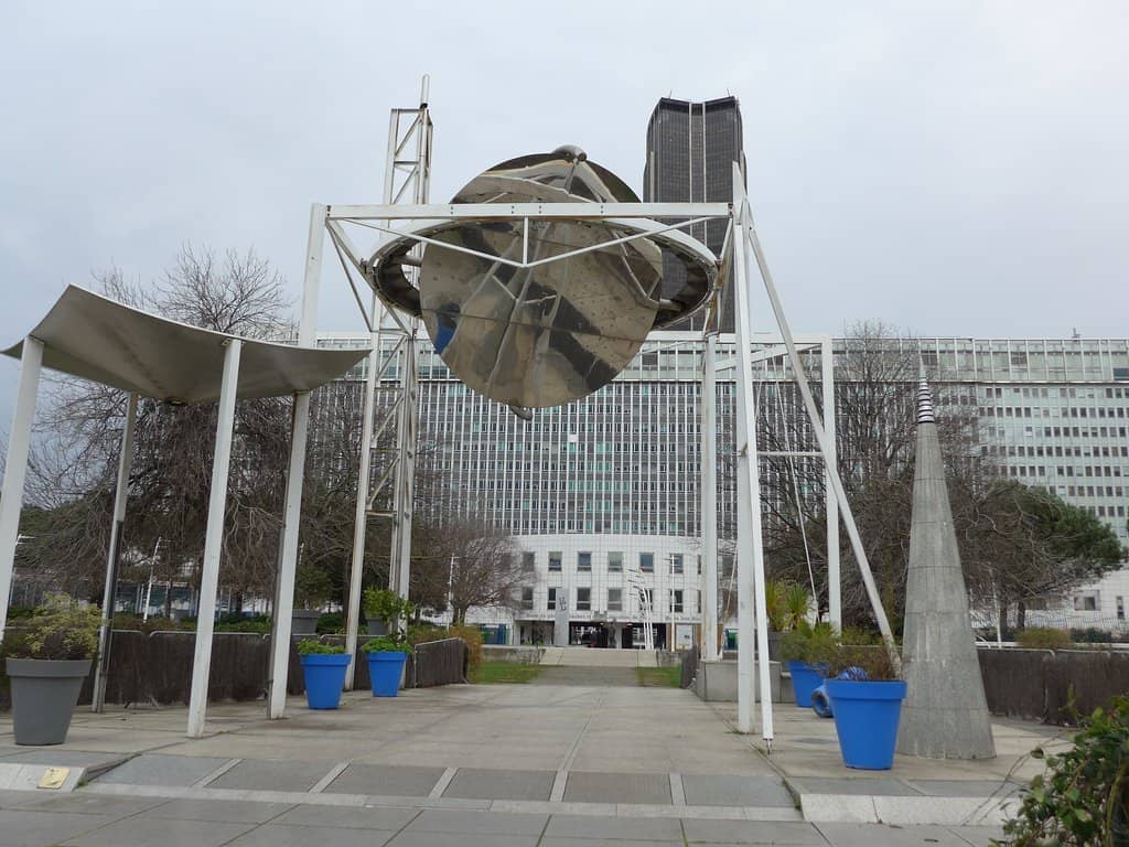 Kids' Playground & Sandy Area