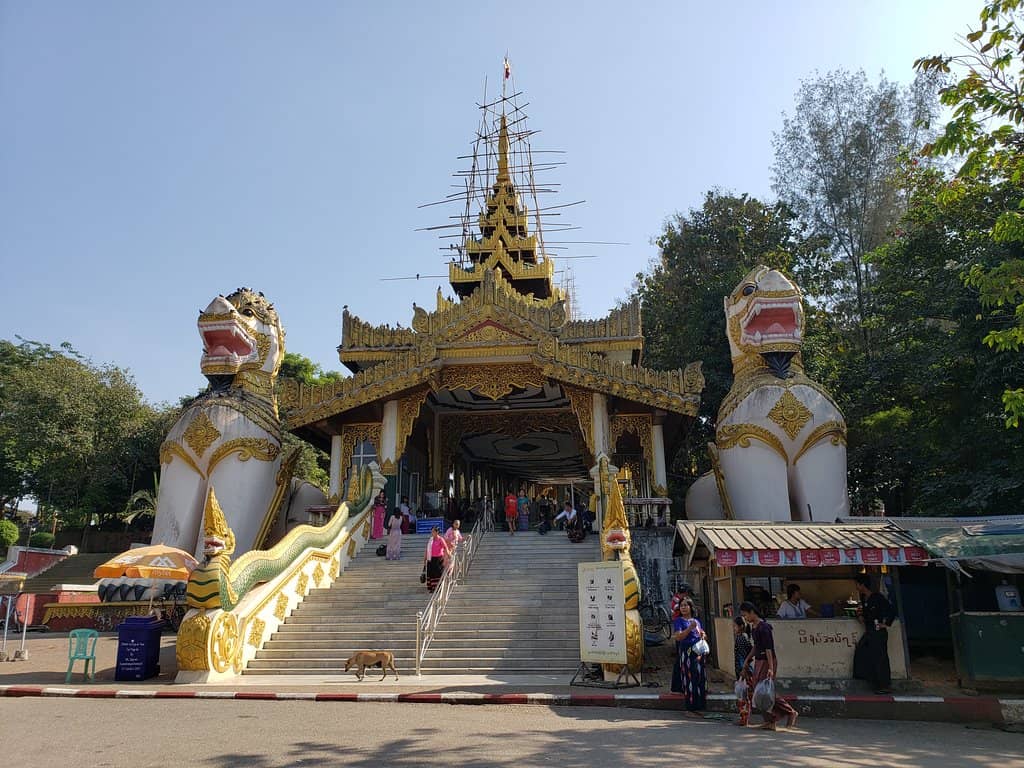 Panoramic Hilltop Views