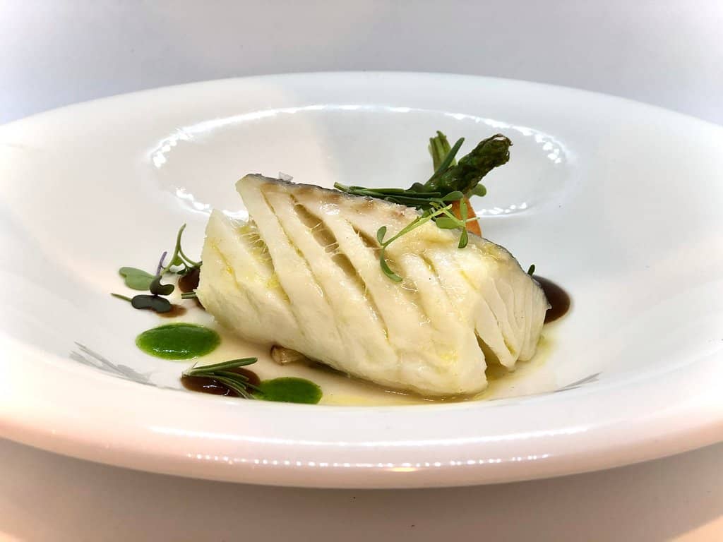 Charming Outdoor Terrace Dining