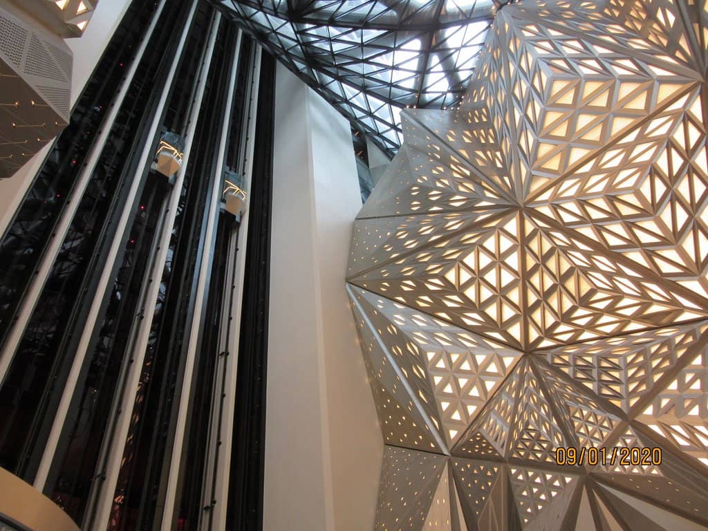 Sky-High Dining at Yí