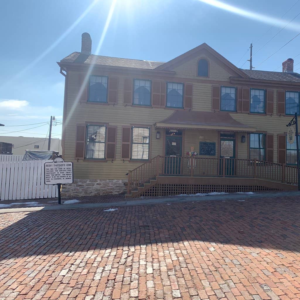 Mark Twain's Connection