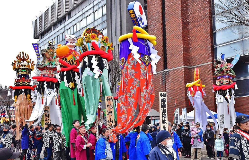 Local Crafts & Souvenirs