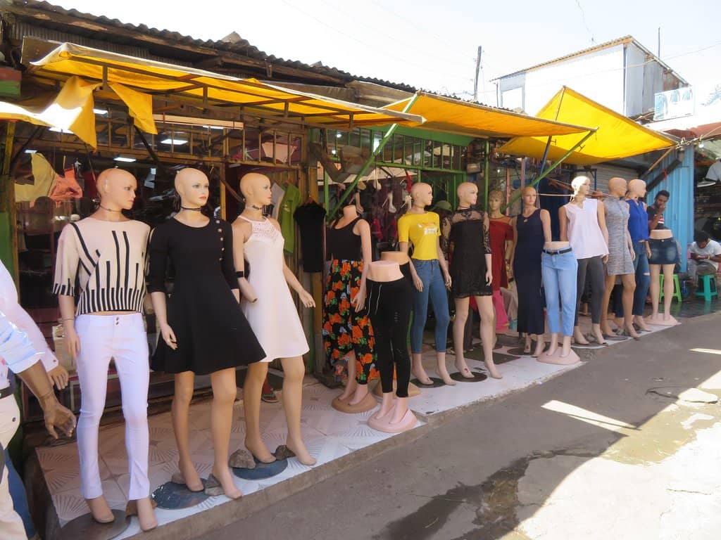 Urban Hub and Local Life