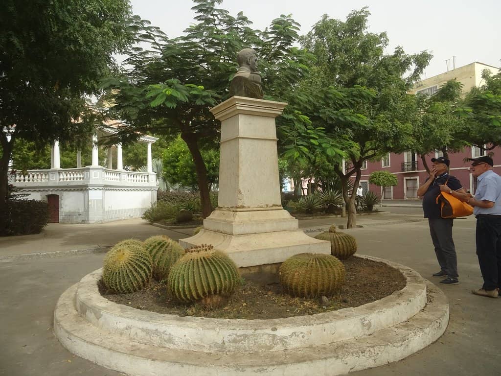 People-Watching Paradise