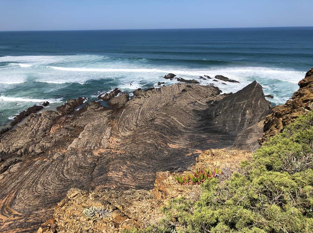 Arrifana to Clérigo Hike