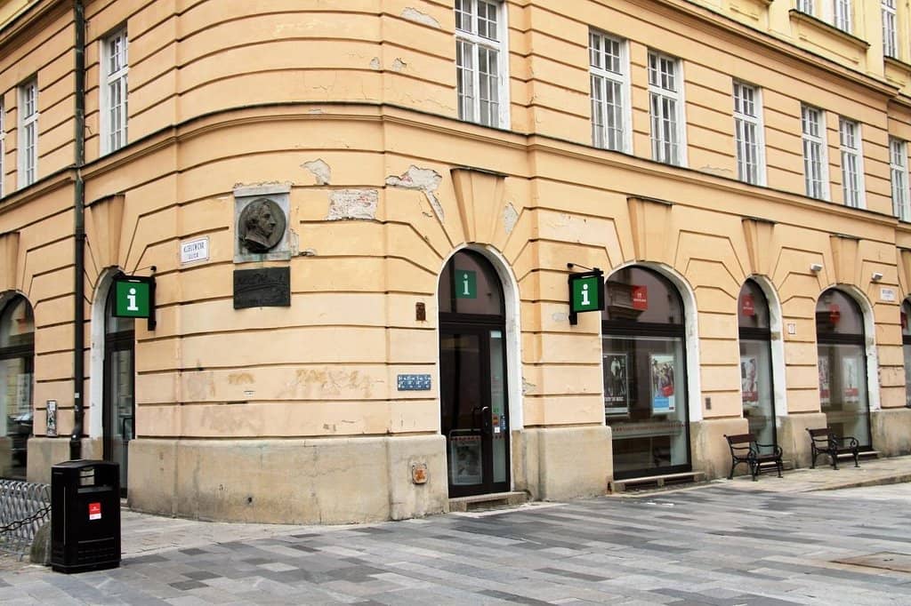 London Concert Piano