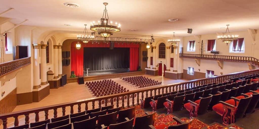 Intimate Concert Experience