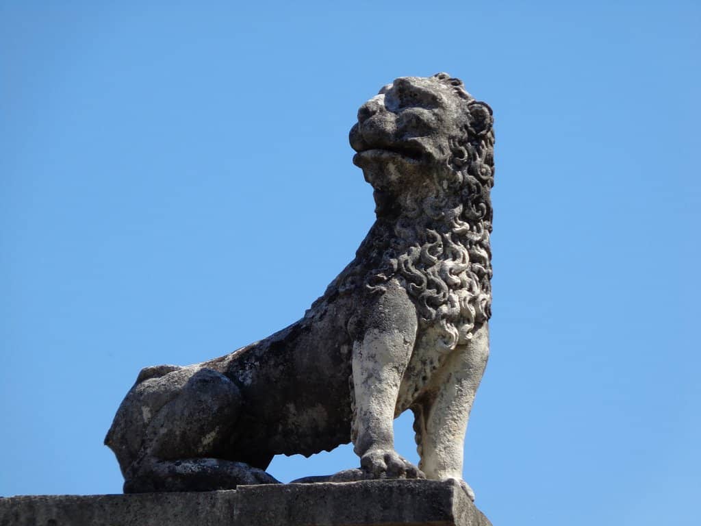 The Villa's Exterior