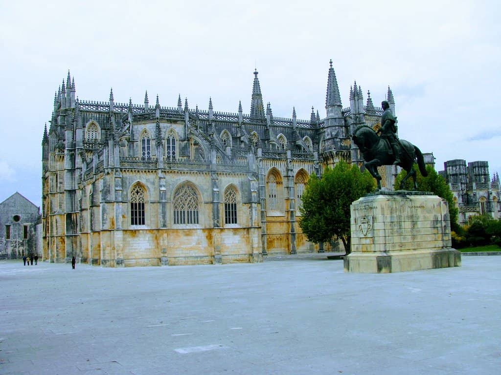 High Vaulted Ceilings