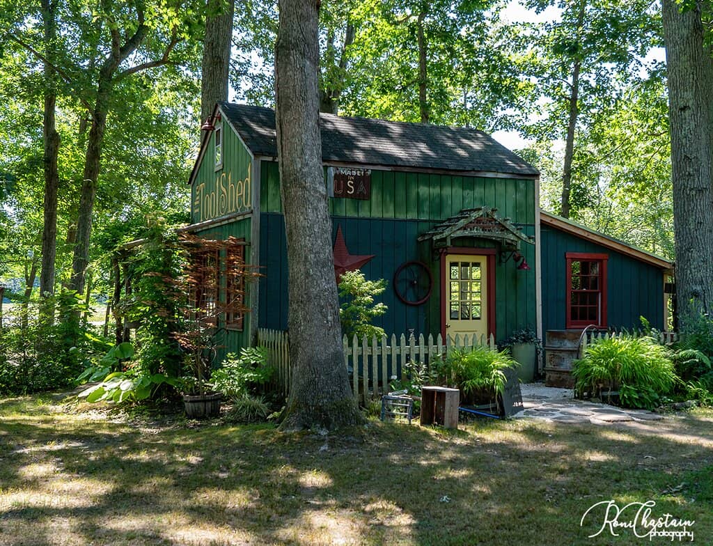 Vintage Cottage Shop