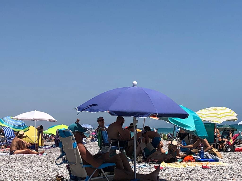 Invigorating Big Waves