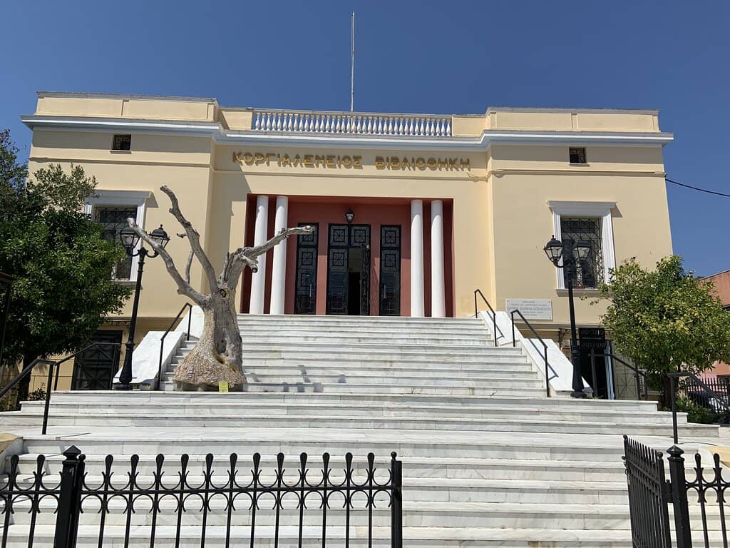 Traditional Life & Crafts