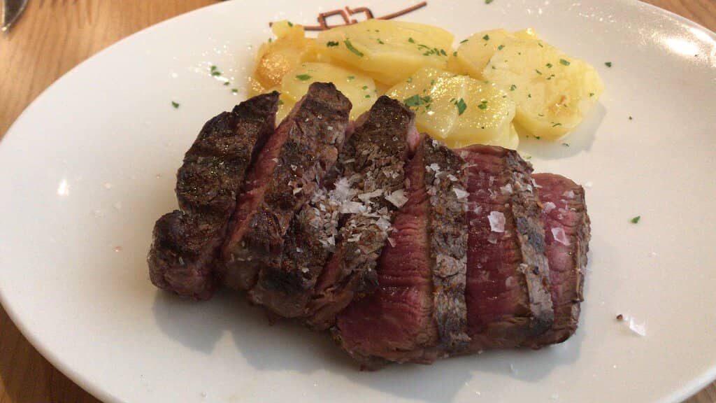 Pimientos Asados con Ventresca