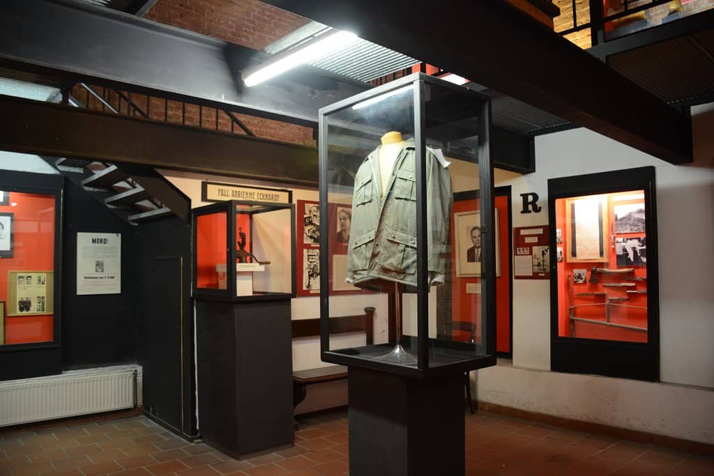 Modern Crime & Forensics