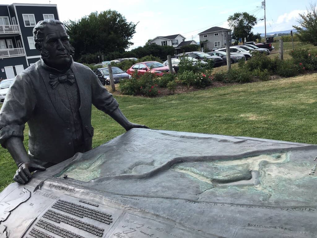 Lightfoot & Wolfville Wines