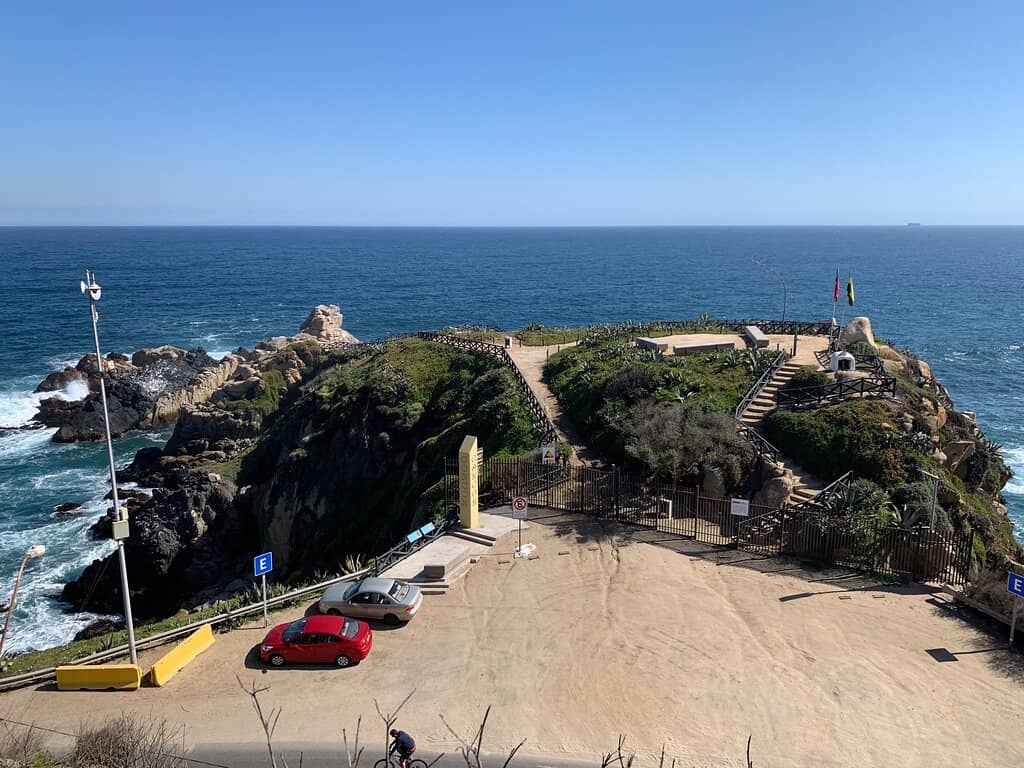 Panoramic Ocean Vistas